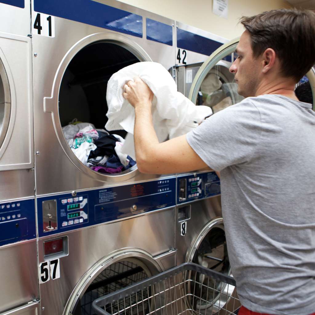 Walk In Laundry Service
